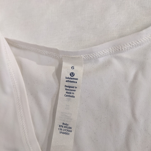⚡⚡3 for $60⚡⚡ Lululemon tank - Picture 3 of 3